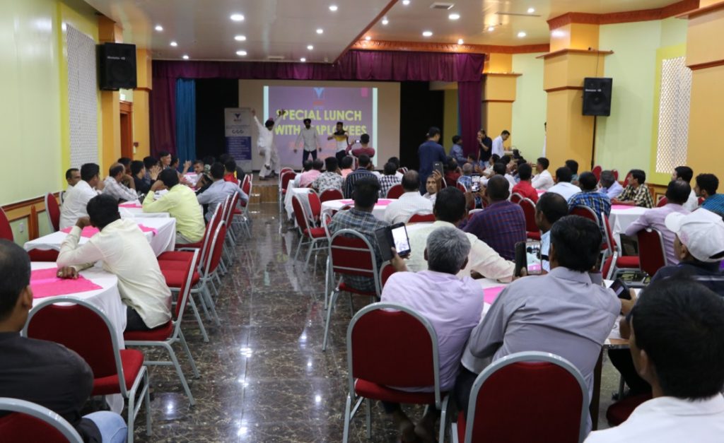 Lunch with Employees 4